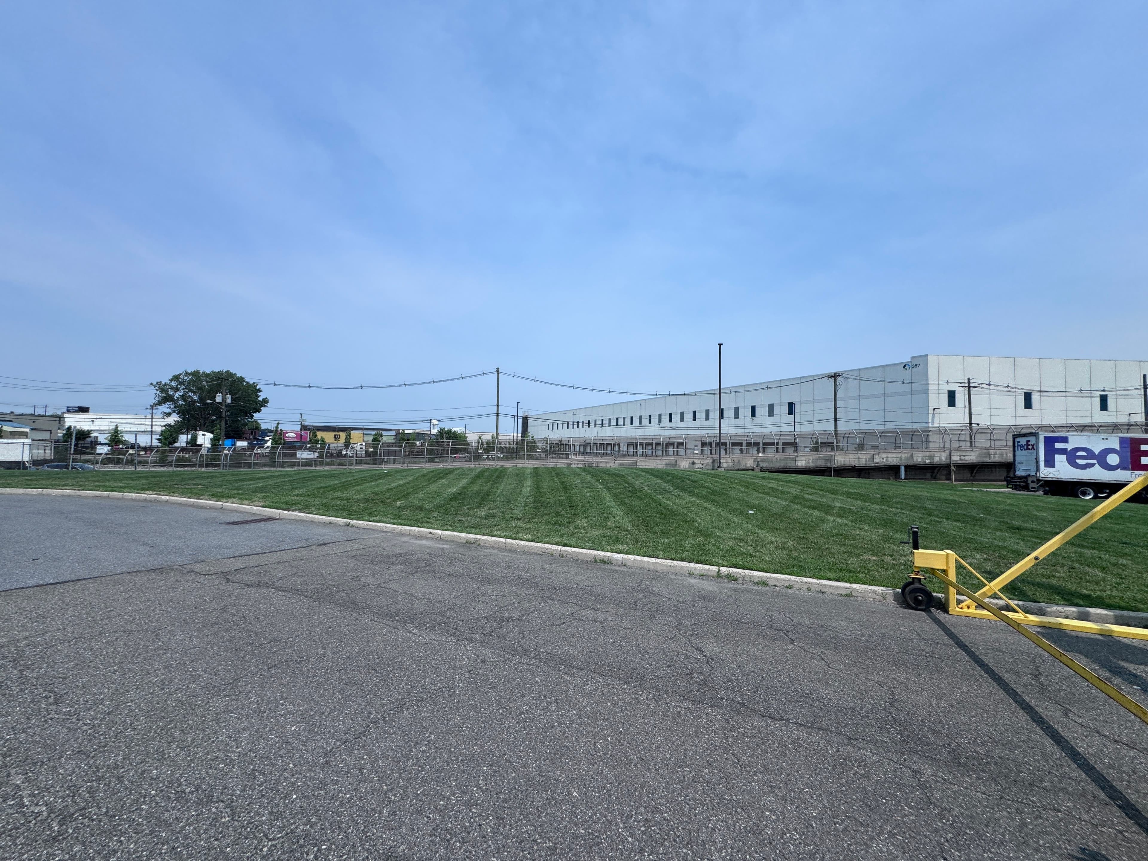 Commercial & Residential Landscape Maintenance image