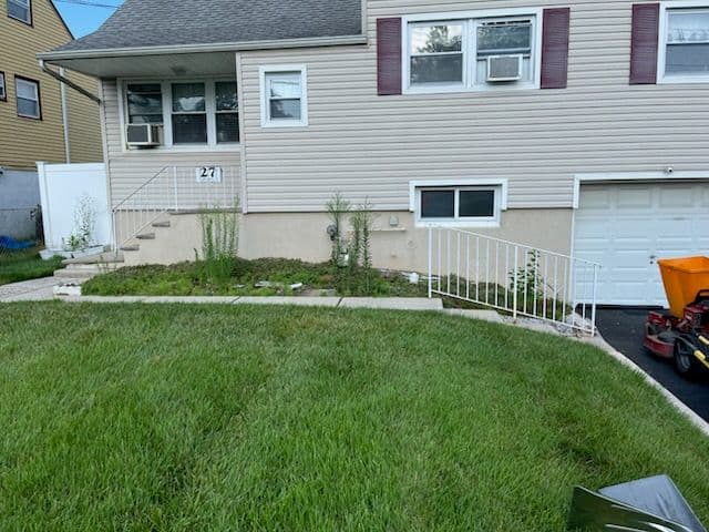 Transform Your Curb Appeal with No Limit Landscape image