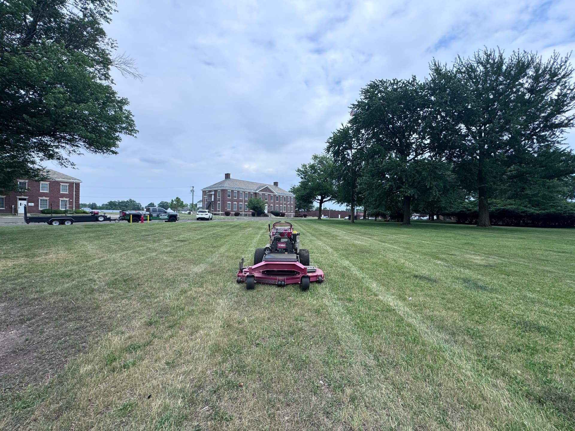 Gallery photos for Commercial Lawn Care Across New Jersey - Keeping Properties Sharp: Image #2